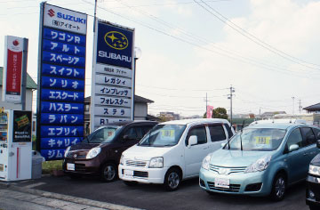 春日井市でバイクレンタルピット・レンタルガレージ|車検、新車・中古車販売、パーツ持ち込み取り付け、整備・修理、タイヤ保管ならアイ・オート｜尾張旭市・瀬戸市・春日井市・名古屋市守山区、名古屋市名東区、名古屋市東区、長久手市、みよし市 