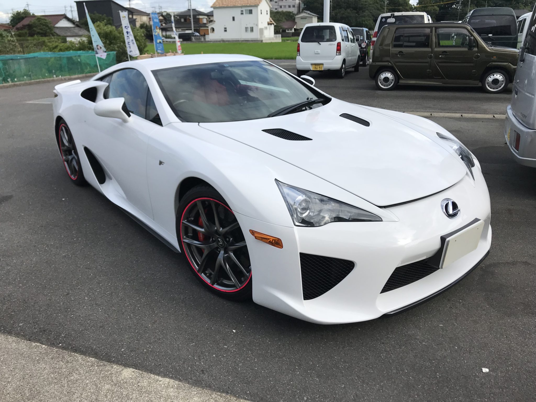 レクサス Lfa 車検 有 アイ オート 尾張旭市にある中部運輸局指定民間車検工場