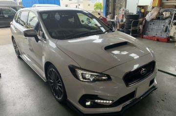 スバル　レヴォーグＳＴＩ　ウインドウフィルム施工　ＨＫＳマフラー交換