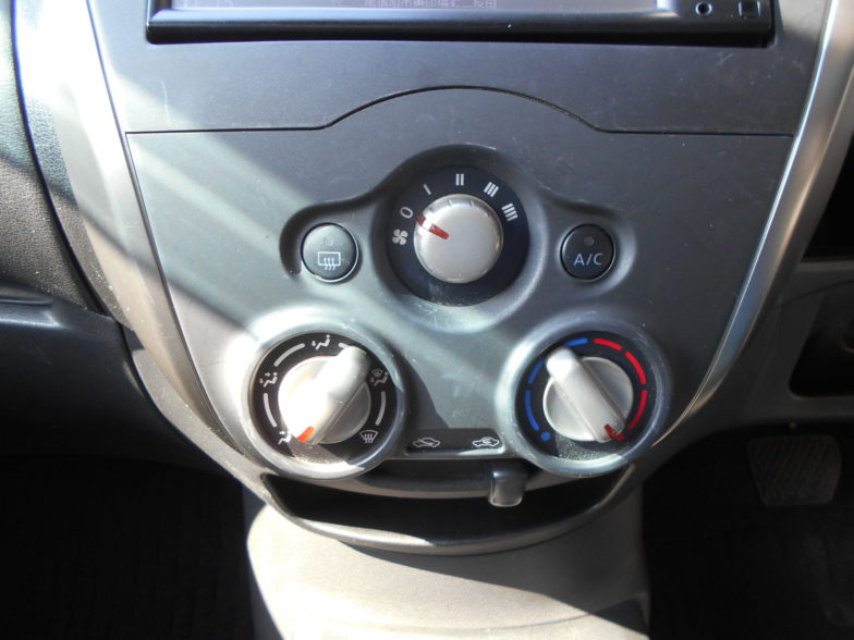 日産　ノート　 X 　フルセグSDナビ　バックモニター　ETC｜尾張旭市にある中部運輸局指定民間車検工場