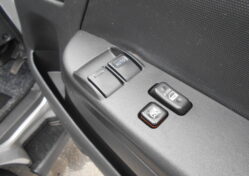 TOYOTA　ハイエース　DX　フルセグナビ　ビルトインETC　バックカメラ｜尾張旭市にある中部運輸局指定民間車検工場