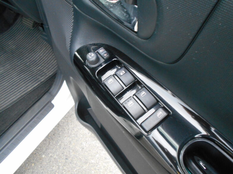 DAIHATSU　ムーヴキャンバス　G　ブラックインテリアリミテッド　SAⅢ　プッシュスタート｜尾張旭市にある中部運輸局指定民間車検工場