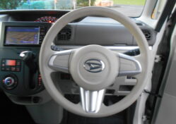 DAIHATSU　タント　660　X　SA　プッシュスタート　スマートキー　SDナビ｜尾張旭市にある中部運輸局指定民間車検工場