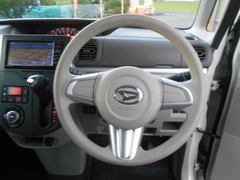 DAIHATSU　タント　660　X　SA　プッシュスタート　スマートキー　SDナビ｜尾張旭市にある中部運輸局指定民間車検工場
