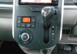 DAIHATSU　タント　660　X　SA　プッシュスタート　スマートキー　SDナビ｜尾張旭市にある中部運輸局指定民間車検工場
