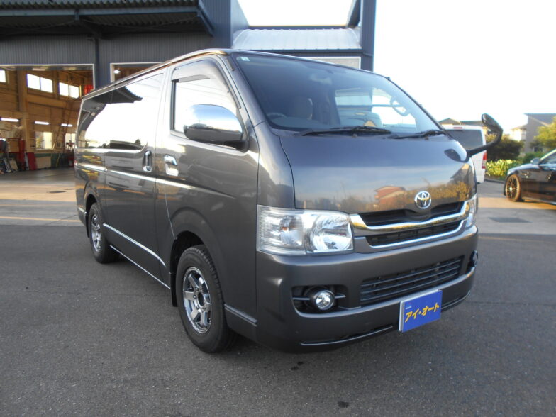 トヨタ　ハイエースバン　スーパーGL｜尾張旭市にある中部運輸局指定民間車検工場